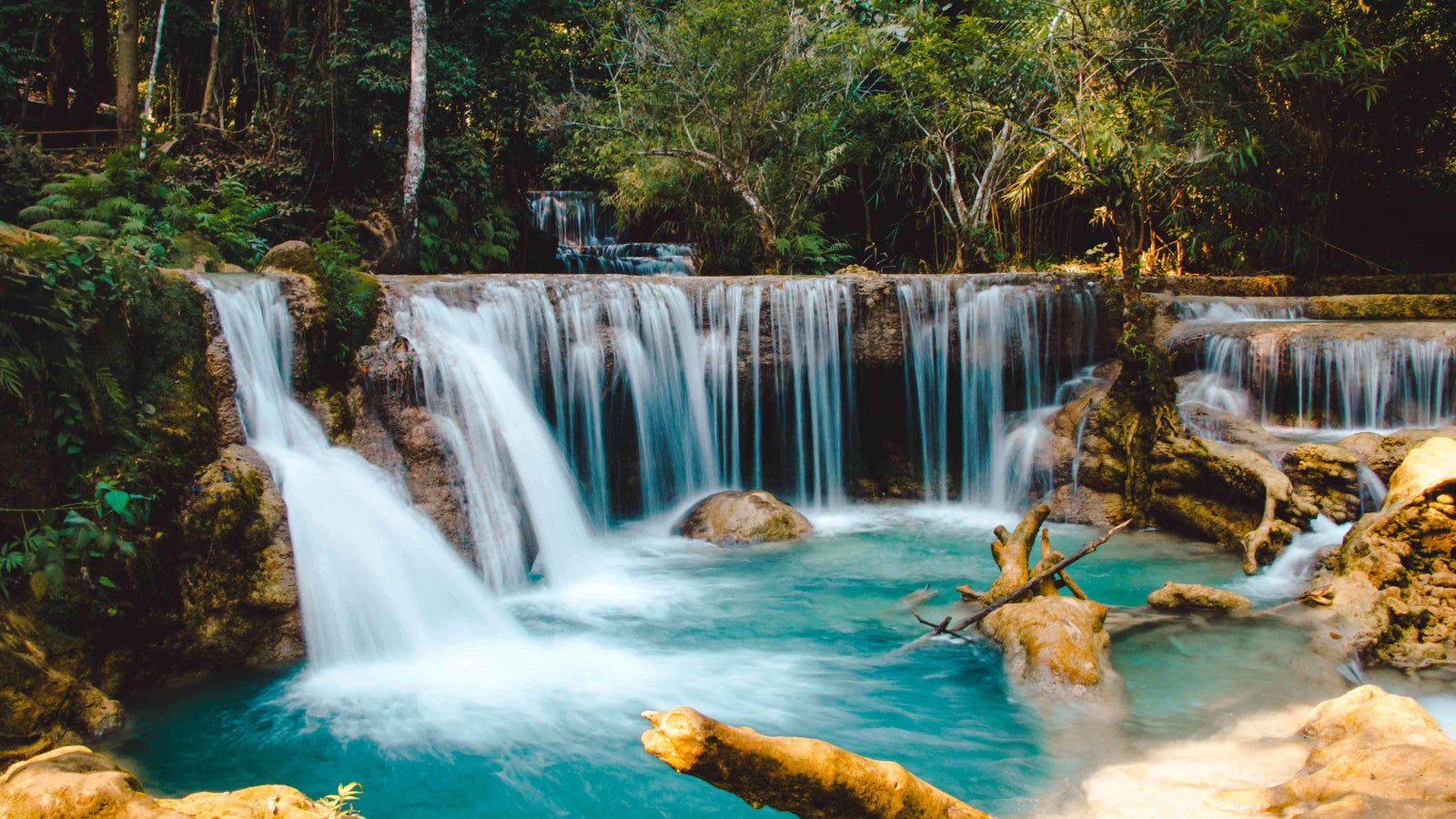 Kuang si watervallen laos